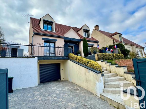 Maison 6 pièces de 120 m² à Clermont (60600)