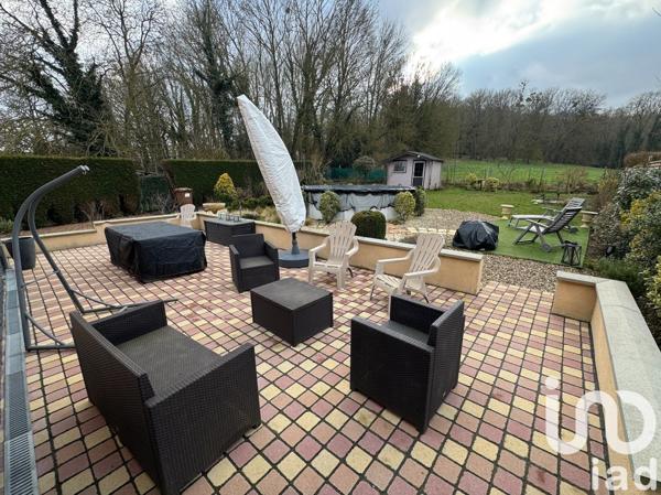 Maison 6 pièces de 120 m² à Clermont (60600)