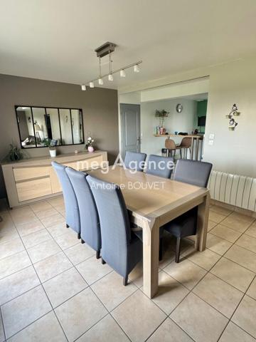 Maison à Domart-en-Ponthieu, 80620 - 7 pièces 158m²
