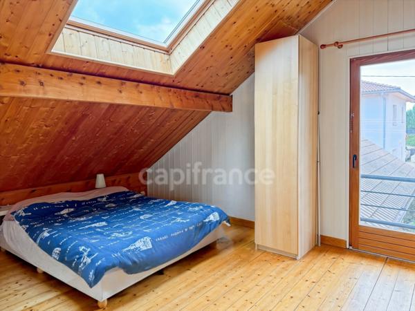 Maison à vendre 7 pièces SAINT GENIS POUILLY (01)