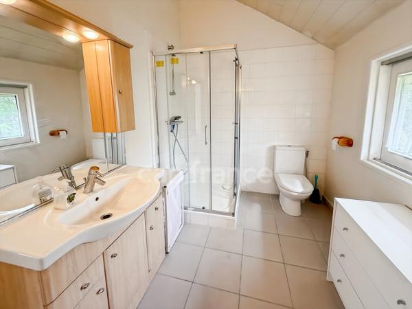 Maison à vendre 7 pièces SAINT GENIS POUILLY (01)