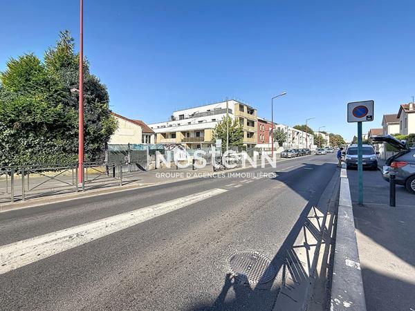 Cession Droit au Bail toutes activités possible, Gonesse Gare 70m² + parking privé