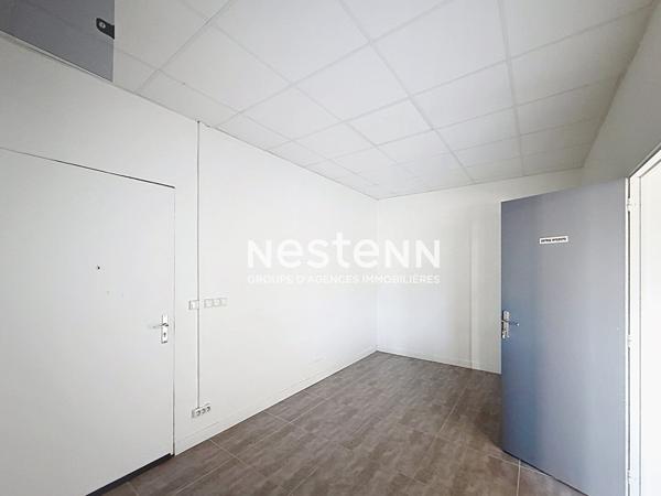 Cession Droit au Bail toutes activités possible, Gonesse Gare 70m² + parking privé