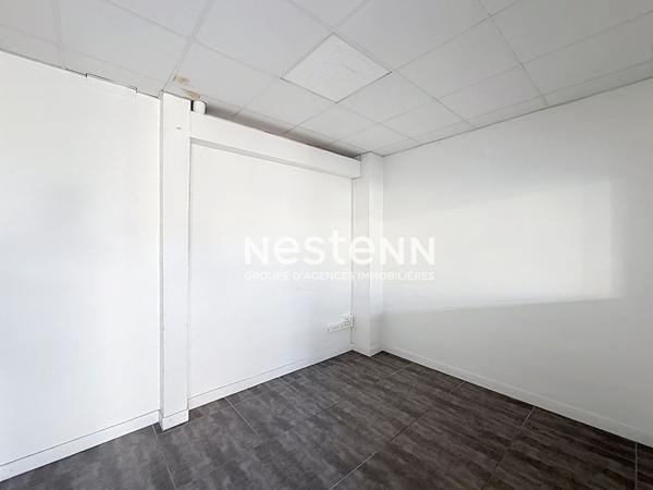 Cession Droit au Bail toutes activités possible, Gonesse Gare 70m² + parking privé