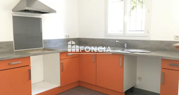 Location Maison 3 pièces 62.29 m² - Uchaux 84100
