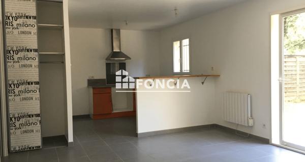Location Maison 3 pièces 62.29 m² - Uchaux 84100