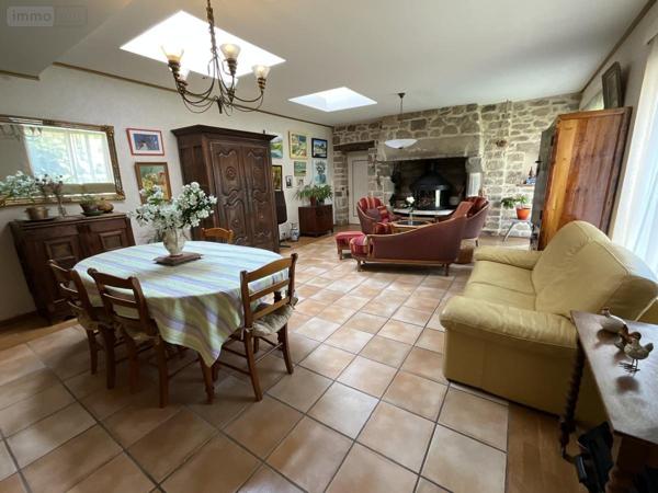 Maison à vendre à Caudan dans le Morbihan (56850), ref : 56082-1465