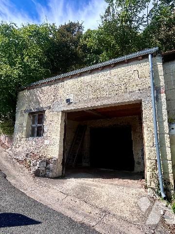 À vendre – Charmante maison avec vue panoramique à Nazelles-Négron
