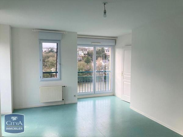 Appartement à louer 2 pièces 43.77m²