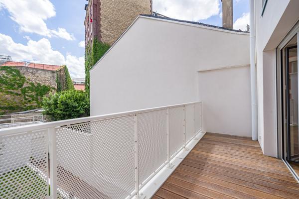 Appartement Asnières Sur Seine 3 pièce(s) VIDE 84 m2 duplex