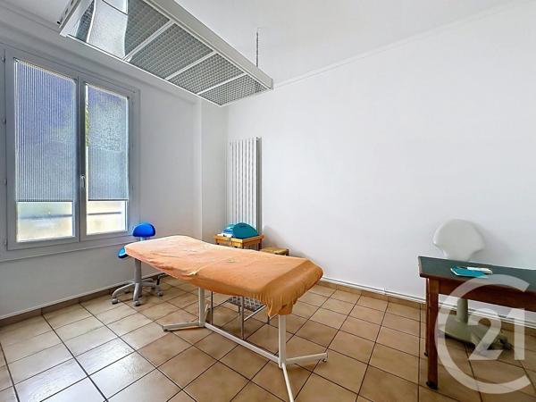 Appartement F3 à vendre  3 pièces - 64,61 m 2   CHOISY LE ROI  - 94