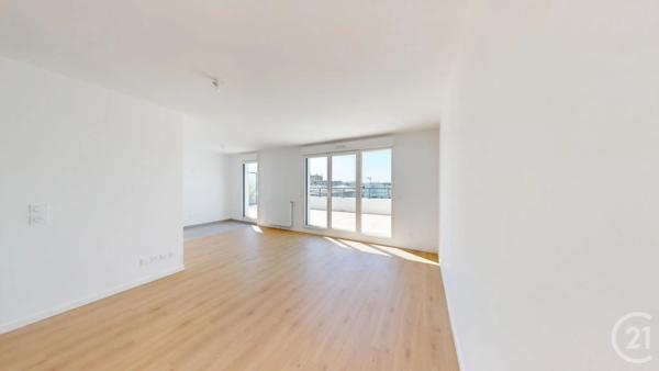 Appartement à vendre  3 pièces - 69,31 m 2   AUBERVILLIERS  - 93