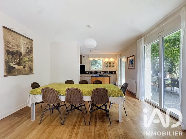 Maison (prestige) à vendre 8 pièces 197,92 m² Cesson-Sévigné