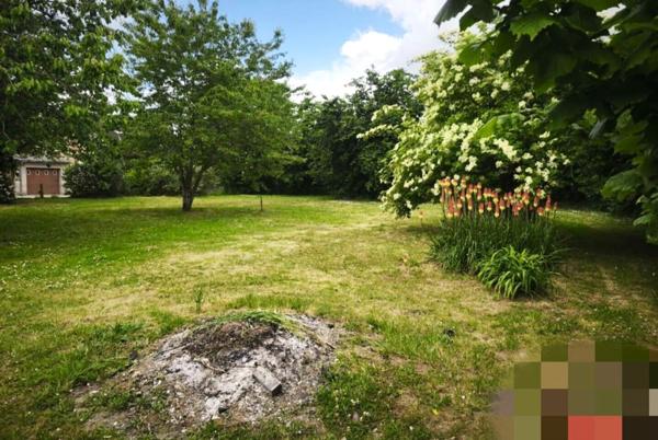 MAISON 3 CHAMBRES 126M² TERRAIN 3900M² 60 500 € H.A.I.*