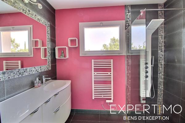 Fuveau (13710) Villa 6 Chambres vue Imprenable sur la Sainte-Victoire