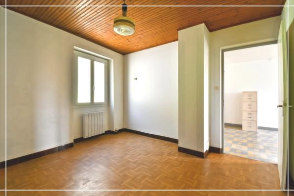 Maison à vendre 3 pièces CHATEAUMEILLANT (18)