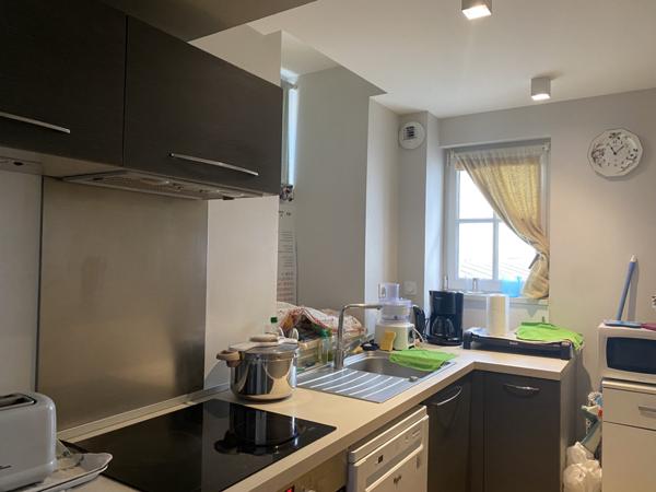 COEUR DE VILLE – BEL APPARTEMENT DE TYPE 2 à 150 M DU MARCHÉ !