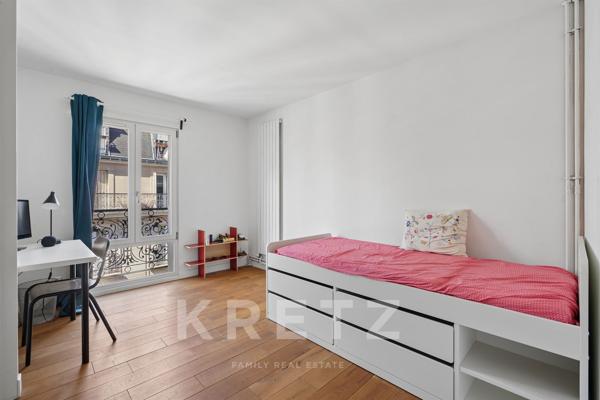 Paris XIe – Triplex en dernier étage avec terrasse