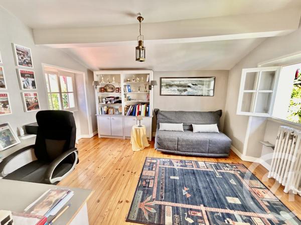 Maison à vendre  6 pièces - 275 m 2   PAU  - 64