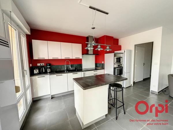 Appartement à louer    3 pièces • 66,38 m2 Le Mans