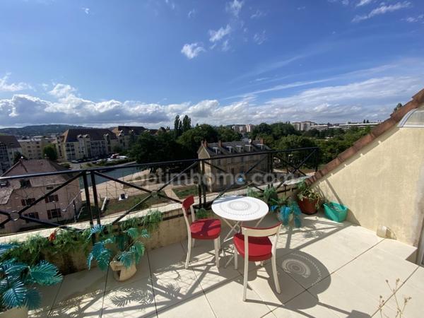 DUPLEX Type 5 de 90m² avec vue sur PORT DU CANAL - TERRASSE DE 17M²