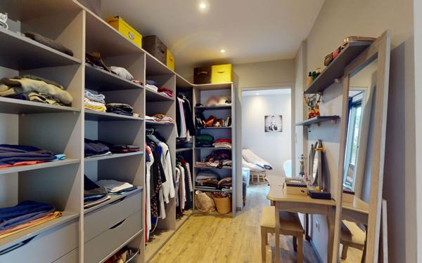 Maison à vendre    5 pièces •  Rodelle