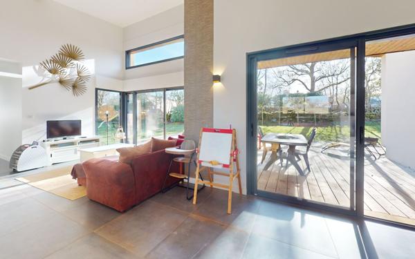 Maison à vendre    5 pièces •  Rodelle