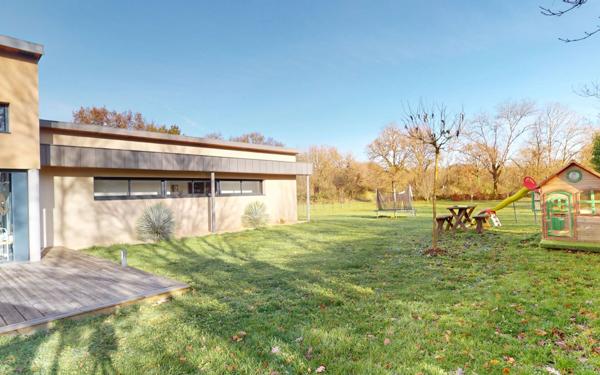 Maison à vendre    5 pièces •  Rodelle