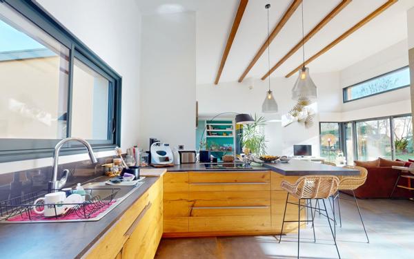 Maison à vendre    5 pièces •  Rodelle