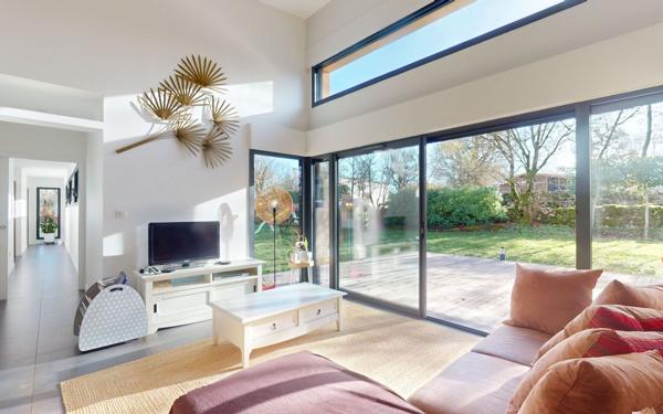 Maison à vendre    5 pièces •  Rodelle