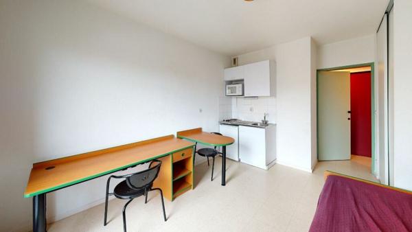 Appartement à louer    1 pièce • 17,07 m2    Saint-Étienne