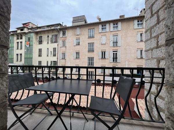 Nice (06000) Studio location meublé