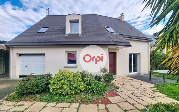 Maison à vendre    7 pièces •  Guer