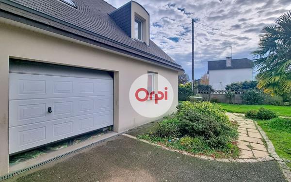 Maison à vendre    7 pièces •  Guer