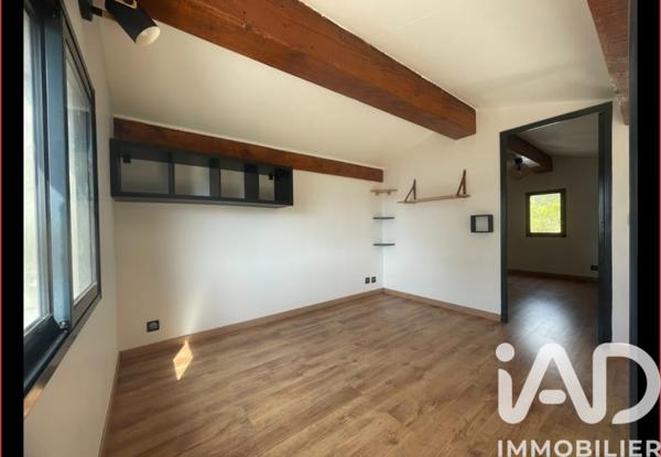 Location maison 2 pièces 57 m² Saint-Mitre-les-Remparts