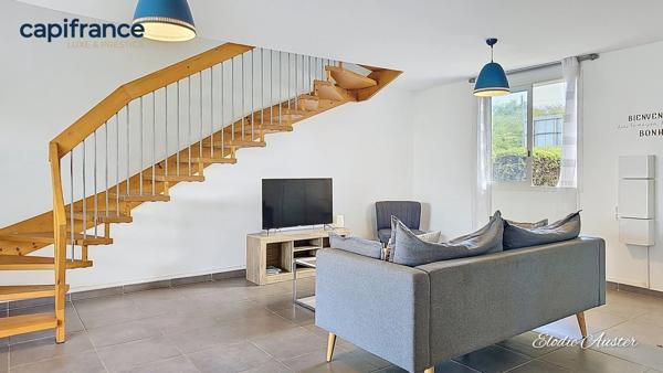 Villa T4 en duplex à louer avec Jacuzzi