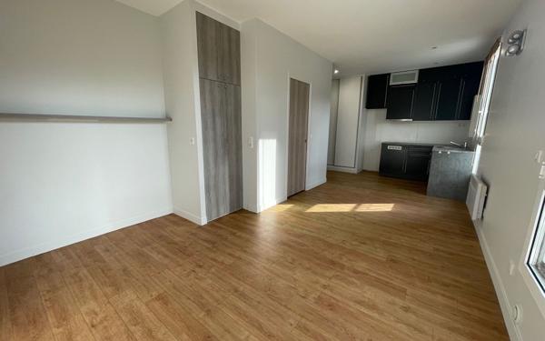 Appartement à vendre    1 pièce • 25,05 m2 Livry-Gargan
