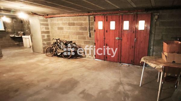 Maison
         3 pièces
        - 88 m² Exclusivité 115 000 € *