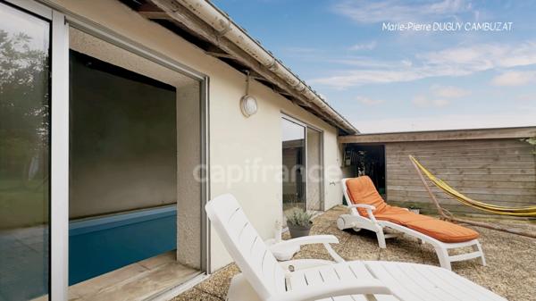 MAISON AVEC PISCINE INTÉRIEURE ET DÉPENDANCES