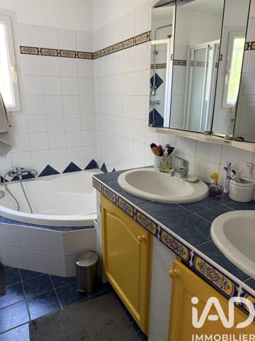 Maison à vendre 5 pièces 91 m² Tarascon