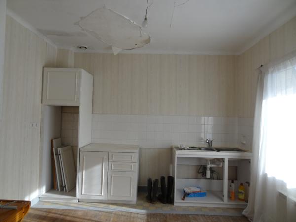 Plounévez-Quintin (22110) Maison familiale à rénover avec sous-sol et jardin