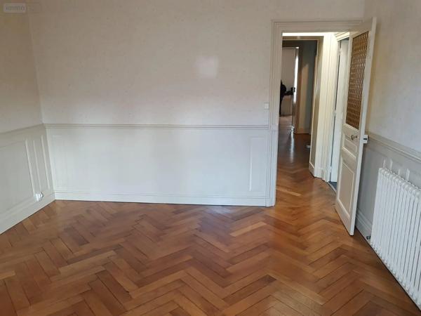 Location - Appartement Louhans-Châteaurenaud 71500 3 pièces 80 m 2