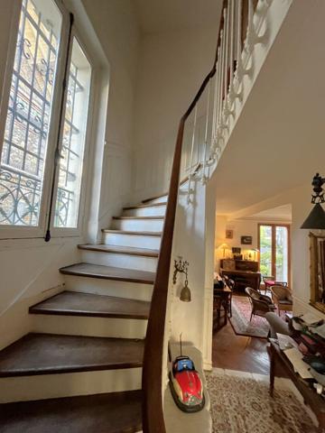 Maison Clamart 8 pièce(s) 150 m2