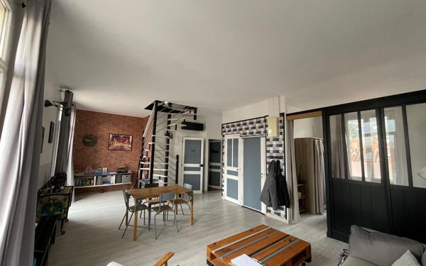 Appartement à vendre    3 pièces • 62 m2 Toulon