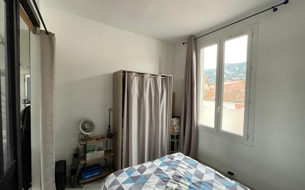 Appartement à vendre    3 pièces • 62 m2 Toulon