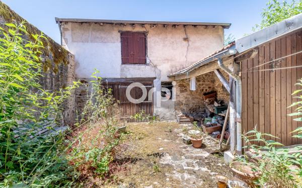 Maison à vendre    6 pièces • 182 m2 Bourganeuf