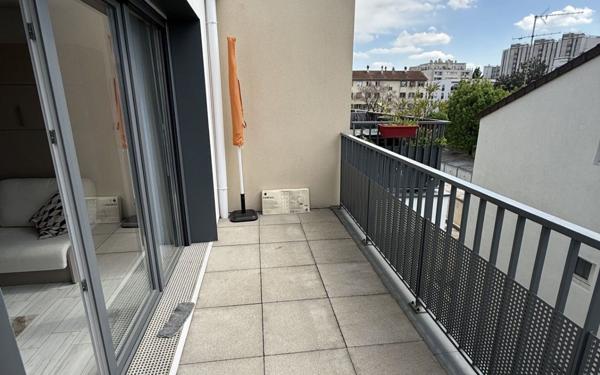 Appartement à louer    1 pièce •  Drancy