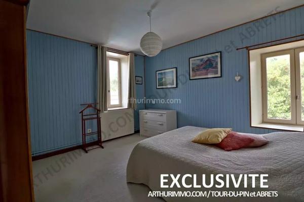 Vente Maison 5 pièces 159 m2 à La Tour-du-Pin