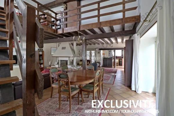 Vente Maison 5 pièces 159 m2 à La Tour-du-Pin