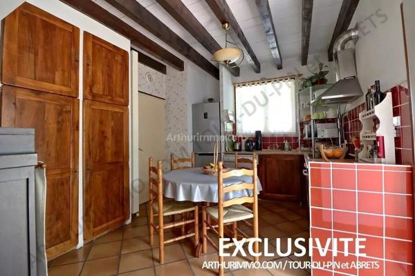 Vente Maison 5 pièces 159 m2 à La Tour-du-Pin